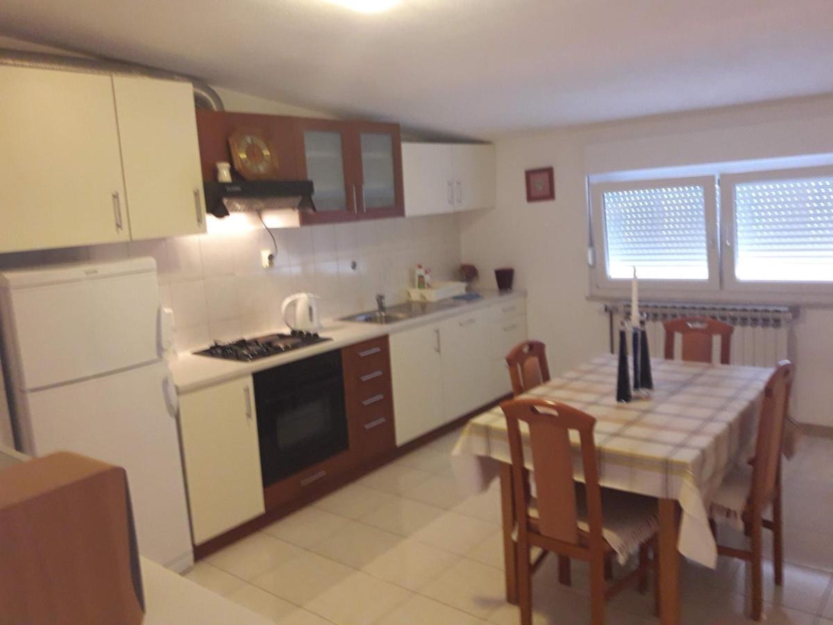 Apartmani Mila Podstrana Exterior foto